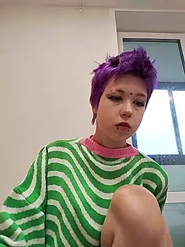 CarolineRichter online show from 10/23/25, 03:17