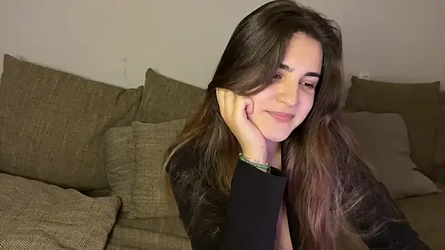 Vivalenti Kiss online show from 11/15/25, 04:58