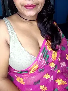 Snapshot of Naughty-Chaaya chatting on 03/29/26, 06:19 Naughty-Chaaya online show from 03/29/26, 06:19