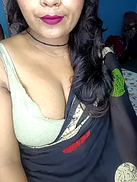 Snapshot of Naughty-Chaaya chatting on 04/27/26, 05:44 Naughty-Chaaya online show from 04/27/26, 05:44