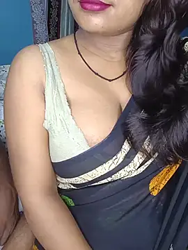 Snapshot of Naughty-Chaaya chatting on 05/12/26, 06:05 Naughty-Chaaya online show from 05/12/26, 06:05