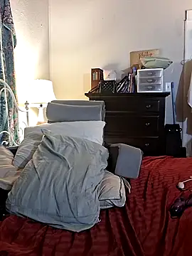 Snapshot of g0lden_are0las89 chatting on 09/29/25, 01:22 g0lden are0las89 online show from 09/29/25, 01:22