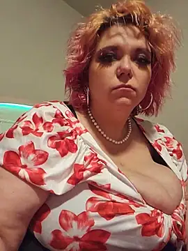 g0lden are0las89 online show from 06/18/26, 04:00