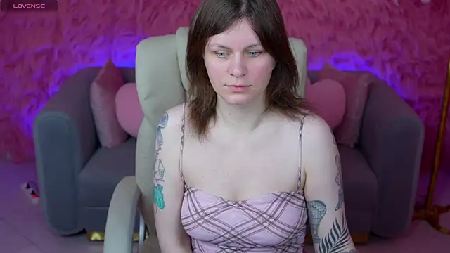 TinaMelt online show from 05/02/26, 06:46