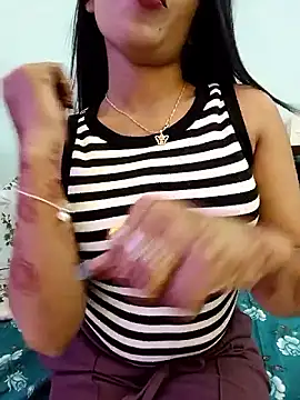 Snapshot of priya_26 chatting on 02/09/26, 08:13 priya 26 online show from 02/09/26, 08:13