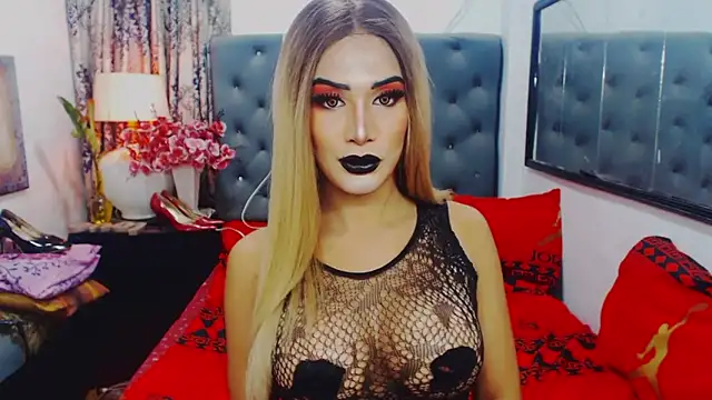 Snapshot of Mistress4fun chatting on 02/14/26, 04:26 Mistress4fun online show from 02/14/26, 04:26