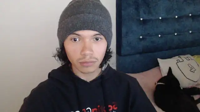 Xoxo Smiles online show from 09/13/25, 06:40