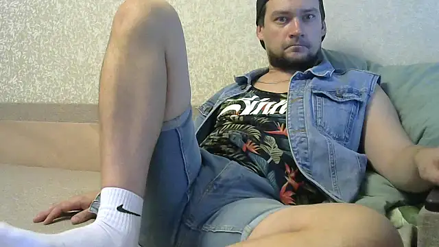 Snapshot of CharlieYeahx chatting on 09/26/25, 06:45 CharlieYeahx online show from 09/26/25, 06:45