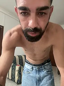 Snapshot of Nonsoilmionome89 chatting on 09/10/25, 08:58 Nonsoilmionome89 online show from 09/10/25, 08:58