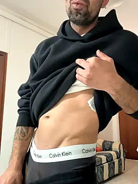 Snapshot of Nonsoilmionome89 chatting on 10/17/25, 12:19 Nonsoilmionome89 online show from 10/17/25, 12:19