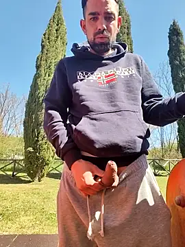 Snapshot of Nonsoilmionome89 chatting on 04/07/26, 10:48 Nonsoilmionome89 online show from 04/07/26, 10:48