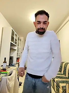 Snapshot of Nonsoilmionome89 chatting on 04/10/26, 09:14 Nonsoilmionome89 online show from 04/10/26, 09:14