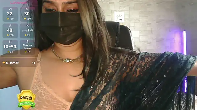 Snapshot of shy_saloni chatting on 09/10/25, 09:09 shy saloni online show from 09/10/25, 09:09