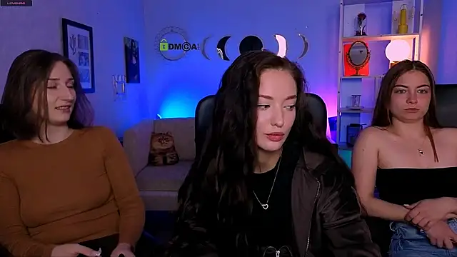 eva smiith  online show from 06/16/26, 05:43