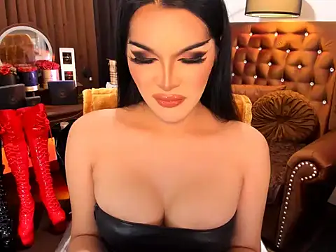 Snapshot of devongarcia chatting on 07/08/26, 12:53 devongarcia online show from 07/08/26, 12:53