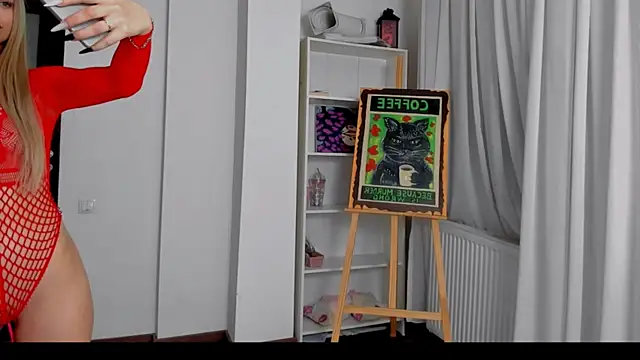 Peachie99 online show from 10/19/25, 08:31