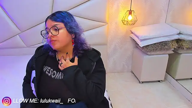 Snapshot of lulukawai16 chatting on 11/29/25, 07:06 lulukawai16 online show from 11/29/25, 07:06