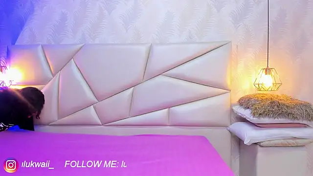 Snapshot of lulukawai16 chatting on 12/15/25, 08:02 lulukawai16 online show from 12/15/25, 08:02