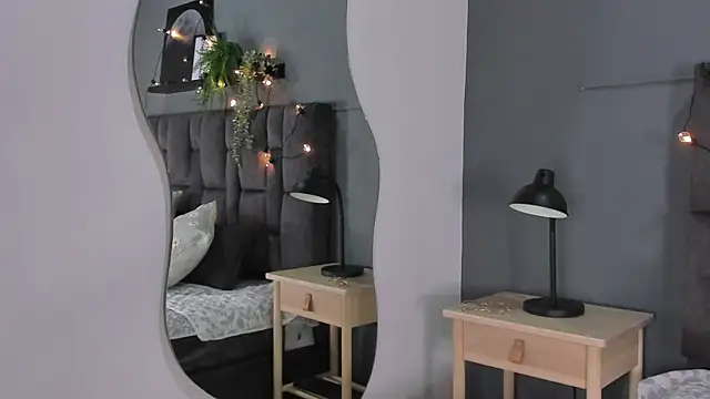 RiriiBrunette   online show from 09/17/25, 07:37