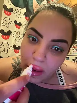 Snapshot of sexybunny18255 chatting on 02/22/26, 08:40 sexybunny18255 online show from 02/22/26, 08:40