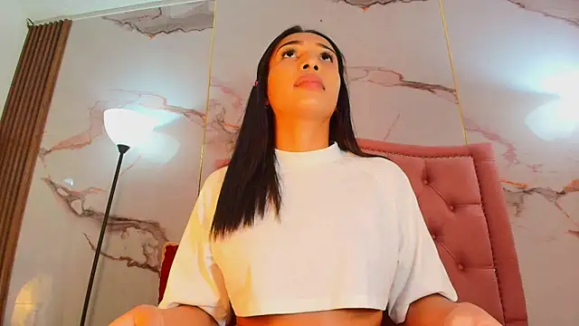 AlyaThompson online show from 04/25/26, 04:37