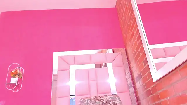 Snapshot of Horny_ebonys chatting on 12/21/25, 12:01 Horny ebonys online show from 12/21/25, 12:01