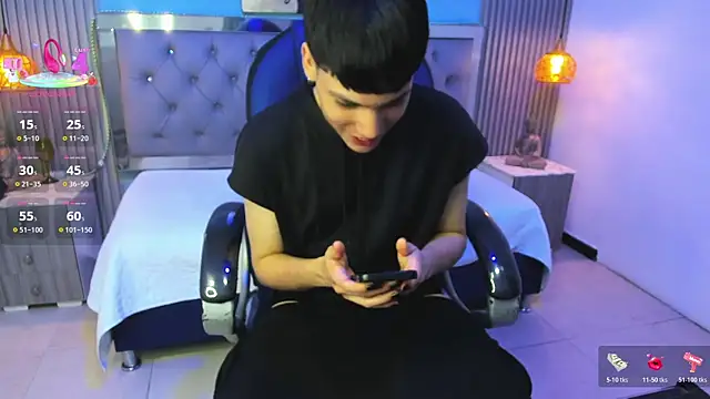 SamBlack  online show from 06/26/26, 02:21