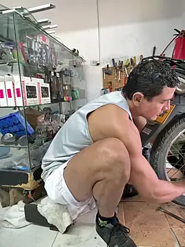 Snapshot of Terra-22cm chatting on 03/10/26, 12:43 Terra-22cm online show from 03/10/26, 12:43