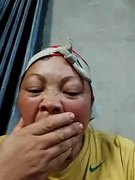 Snapshot of MaySweetb chatting on 09/11/25, 02:50 MaySweetb online show from 09/11/25, 02:50