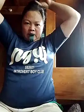 Snapshot of MaySweetb chatting on 09/29/25, 02:49 MaySweetb online show from 09/29/25, 02:49