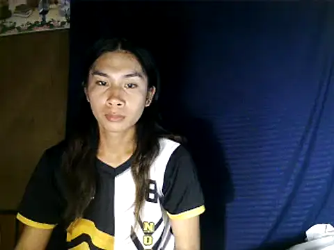 Snapshot of Asian_PrettyAle chatting on 11/27/25, 01:13 Asian PrettyAle online show from 11/27/25, 01:13