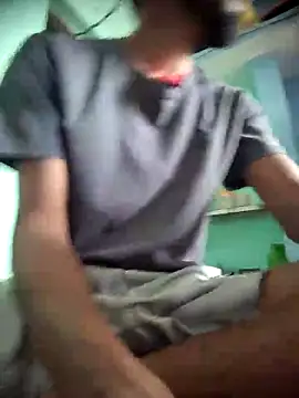 RAYI Queen 4 online show from 05/06/26, 03:35