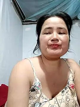 Snapshot of BigAss-69 chatting on 05/12/26, 10:34 BigAss-69 online show from 05/12/26, 10:34