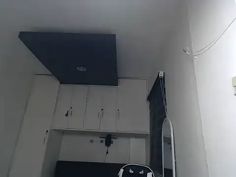 eattmebabyy online show from 04/23/26, 12:29