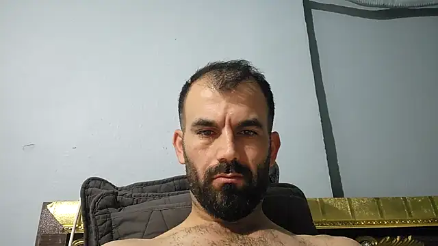 Apooabe online show from 10/07/25, 03:42