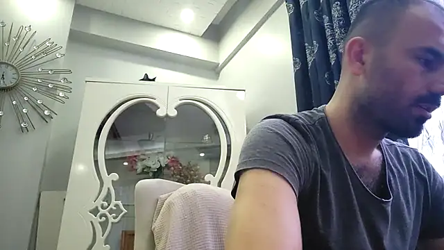 Snapshot of Apooabe chatting on 02/05/26, 03:05 Apooabe online show from 02/05/26, 03:05