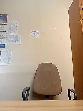 Ami Foxy online show from 11/05/25, 08:14