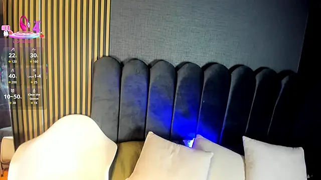 Gina 77 online show from 10/31/25, 12:06