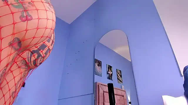 Snapshot of isabela-nix chatting on 02/27/26, 07:58 isabela-nix online show from 02/27/26, 07:58