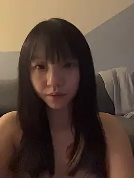 Snapshot of Yucheng__520 chatting on 09/23/25, 12:52 Yucheng 520 online show from 09/23/25, 12:52