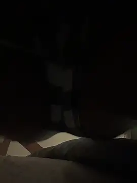 Snapshot of caramel__cremes chatting on 11/01/25, 02:13 caramel cremes online show from 11/01/25, 02:13