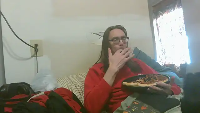 Snapshot of dandonn chatting on 02/12/26, 04:24 dandonn online show from 02/12/26, 04:24