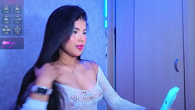 Snapshot of yulissa_girls chatting on 07/02/26, 02:23 yulissa girls online show from 07/02/26, 02:23