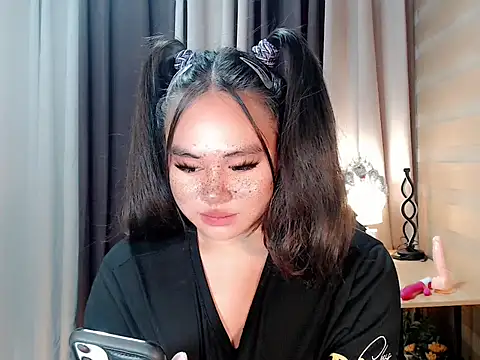 ursexy ceciliaxx online show from 10/02/25, 07:54