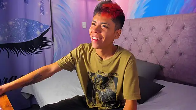 MaxiWildd online show from 09/30/25, 12:54