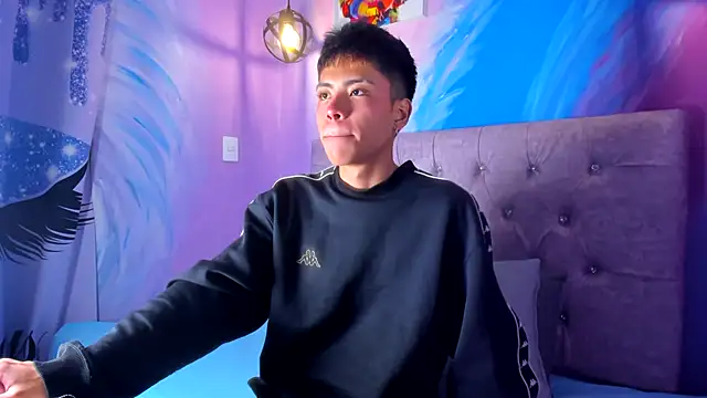 MaxiWildd online show from 12/02/25, 12:54