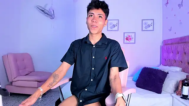 MaxiWildd online show from 06/04/26, 01:06