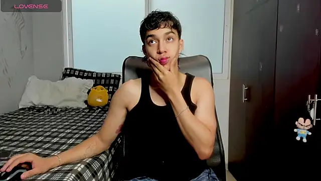 Snapshot of Noxx_starkK chatting on 01/09/26, 06:31 Noxx starkK online show from 01/09/26, 06:31