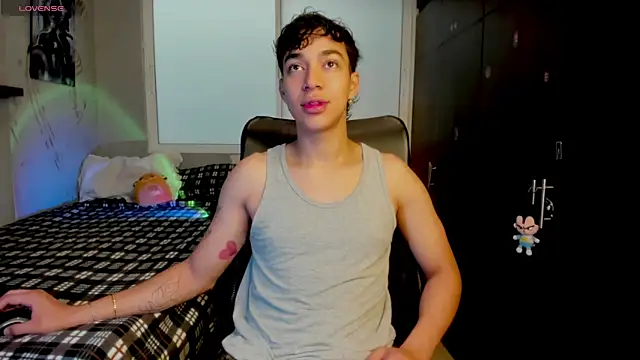 Snapshot of Noxx_starkK chatting on 02/20/26, 05:13 Noxx starkK online show from 02/20/26, 05:13