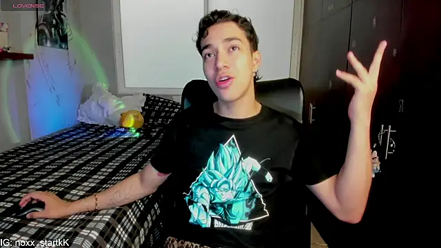 Snapshot of Noxx_starkK chatting on 02/21/26, 07:26 Noxx starkK online show from 02/21/26, 07:26